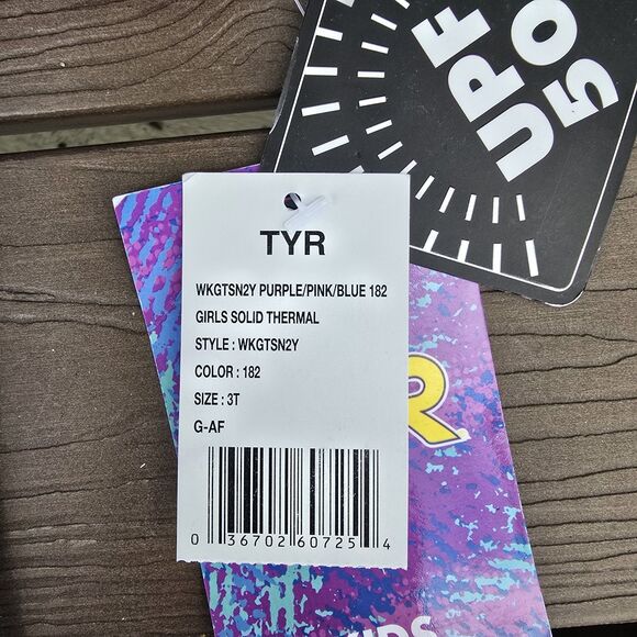 TYR Girls Solid Thermal Swim Suit Zip up Purple Pink Blue Size 3T New - Picture 6 of 6